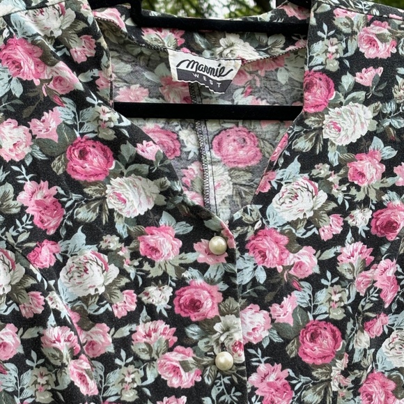 vintage floral romper scalloped neck pearl button size 8 summer playsuit - Picture 5 of 16